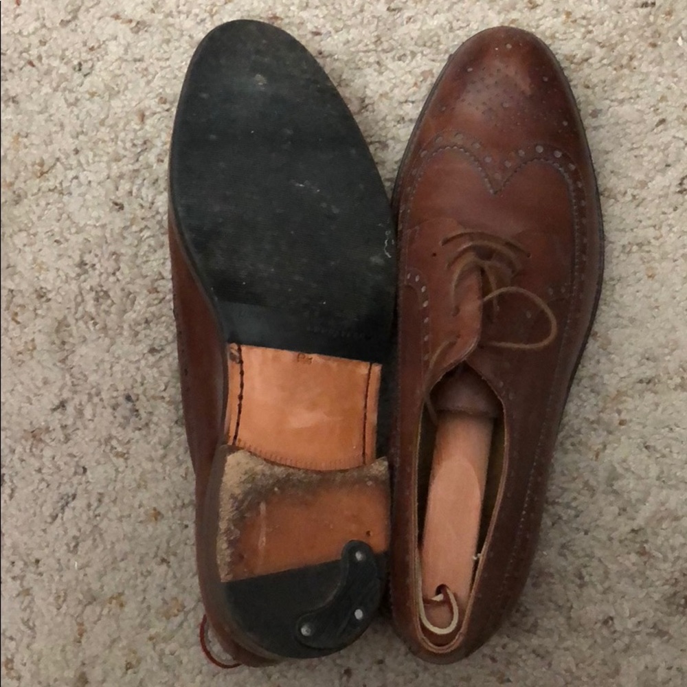 Footwear - Picture 3 of 5